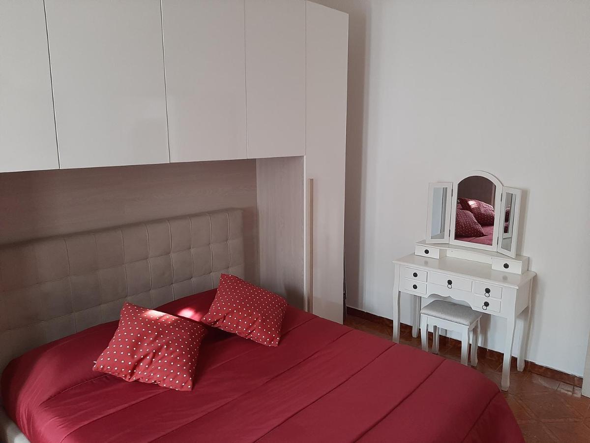 House Vittone 2 *